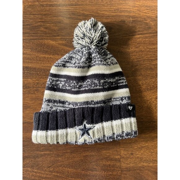 Dallas Cowboys Youth Knit Beanie Hat Pom Navy Gray Winter Cap ’47 Brand NFL - Picture 1 of 4